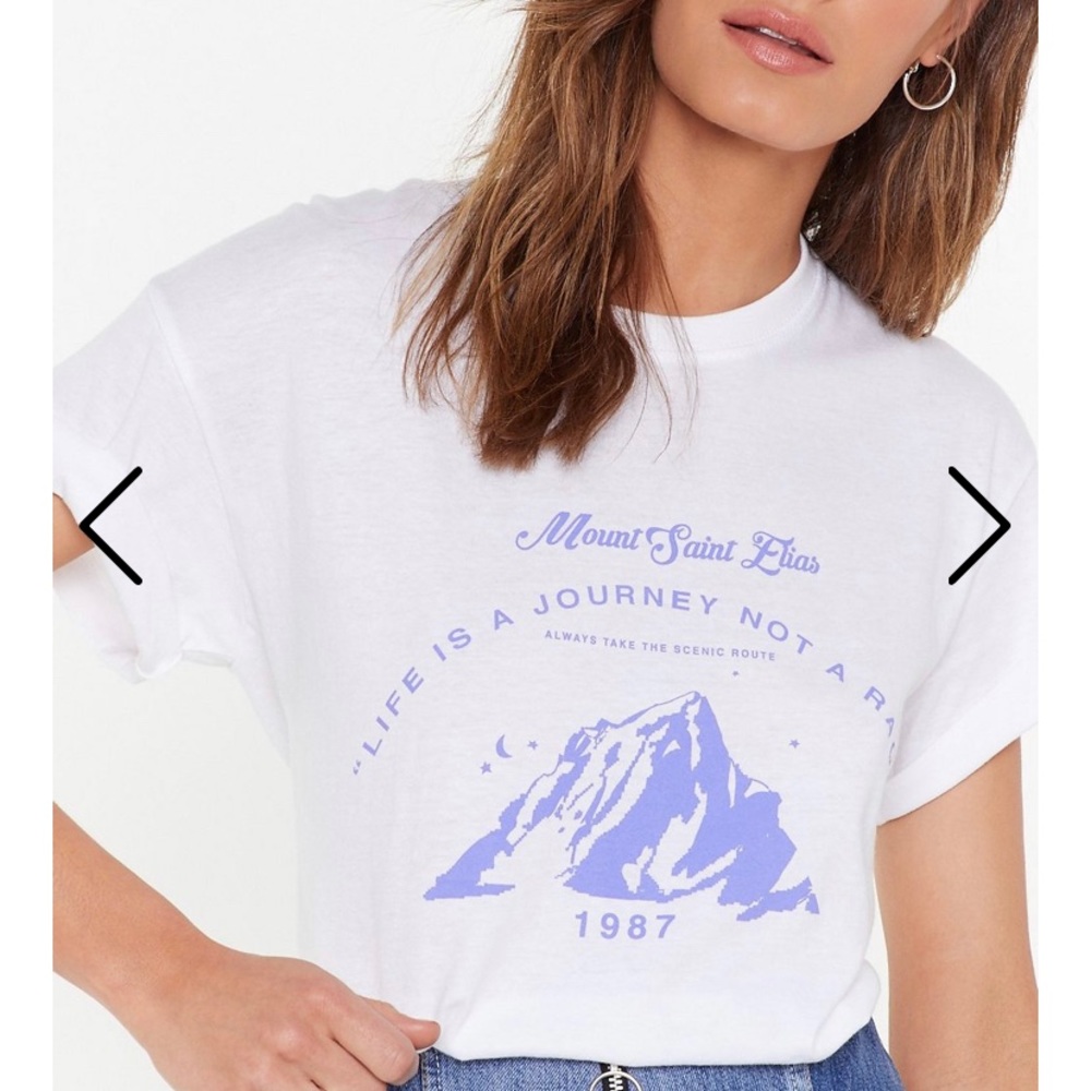 vintage style mountain graphic tee